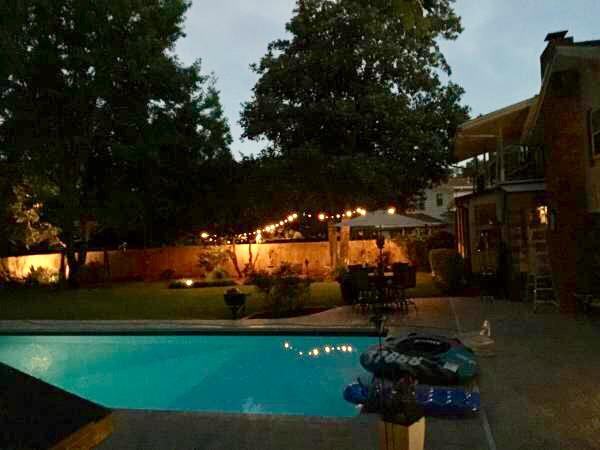 COUNTRY CLUB ESTATES - Residential