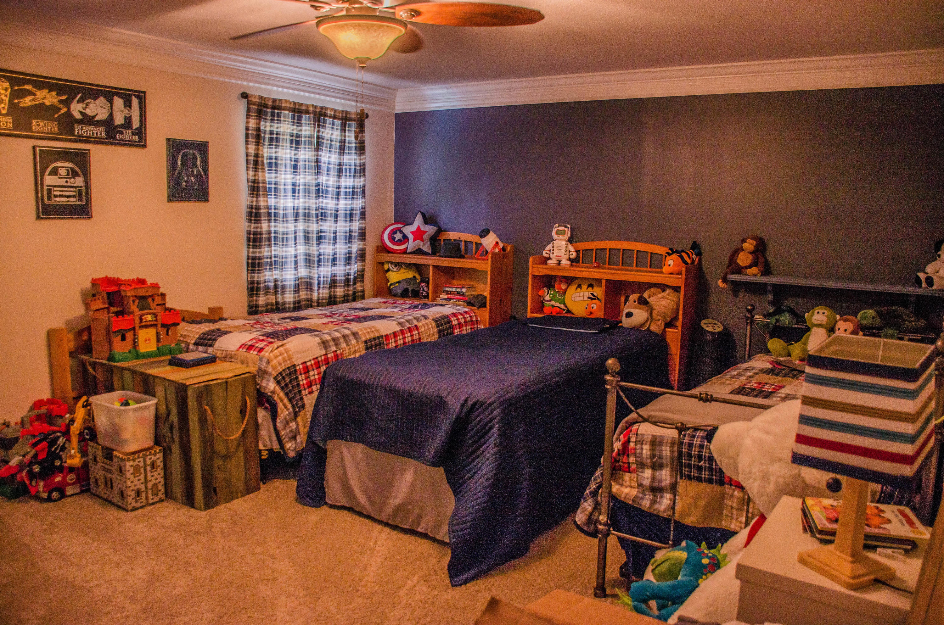 COUNTRY CLUB ESTATES - Residential