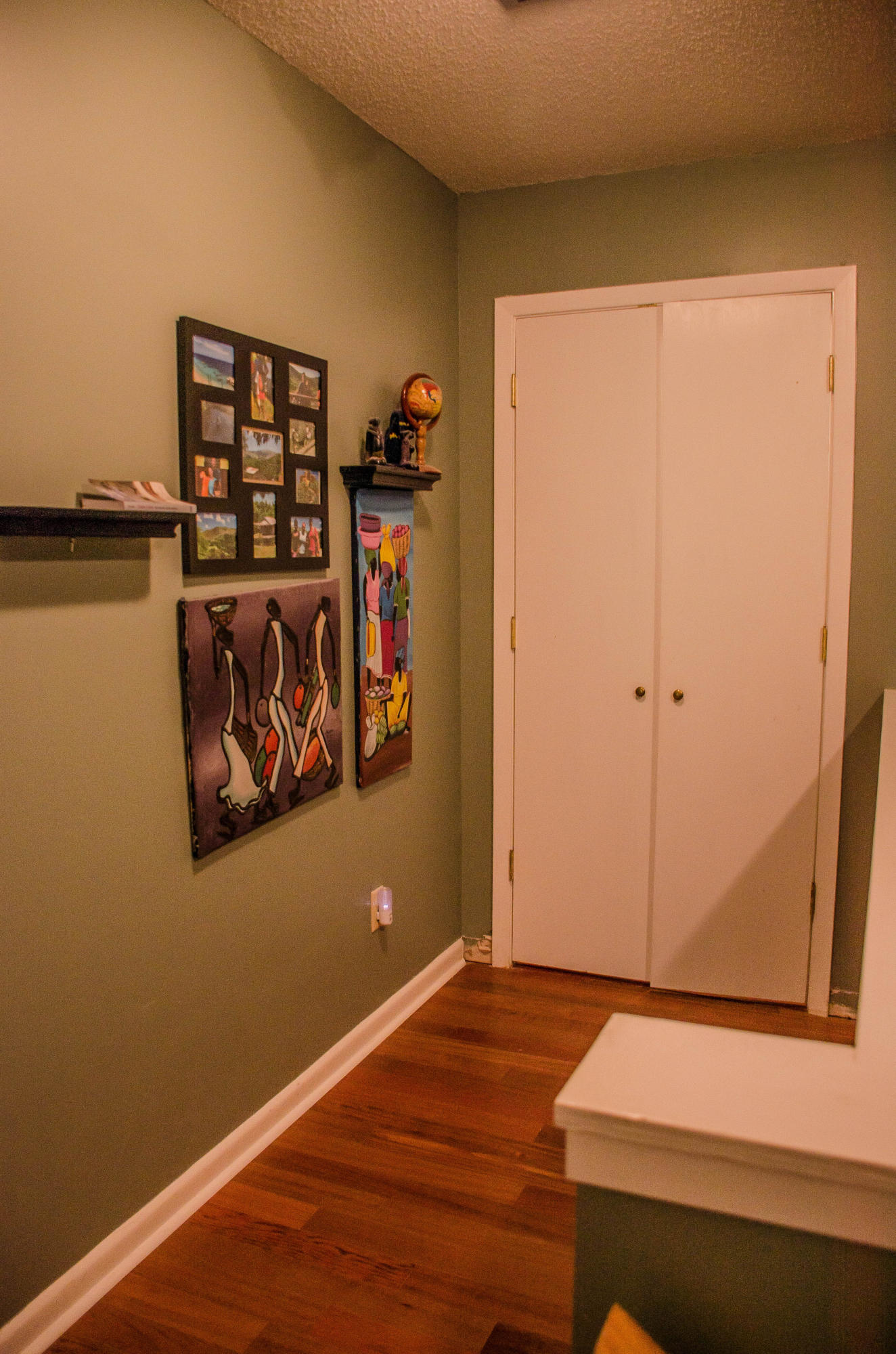 COUNTRY CLUB ESTATES - Residential