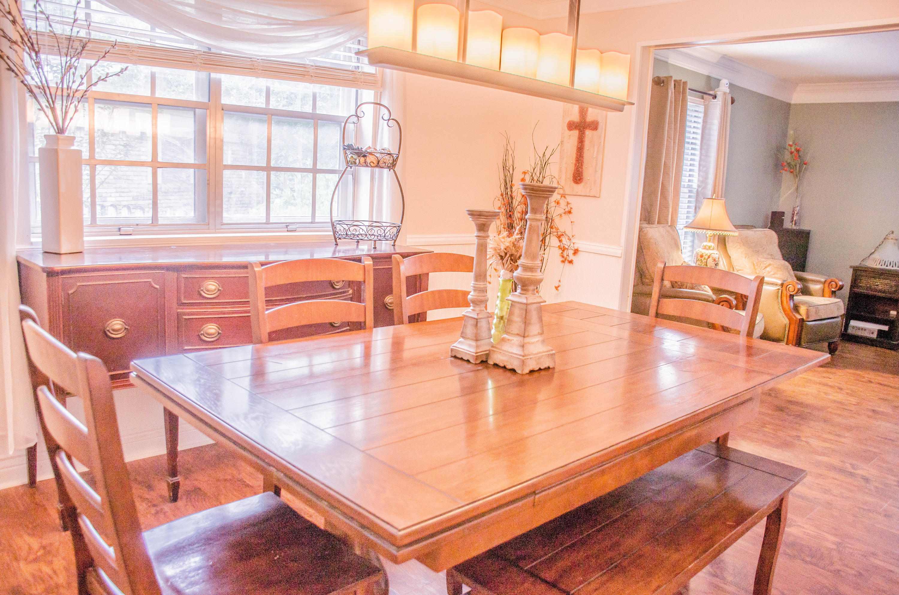 COUNTRY CLUB ESTATES - Residential