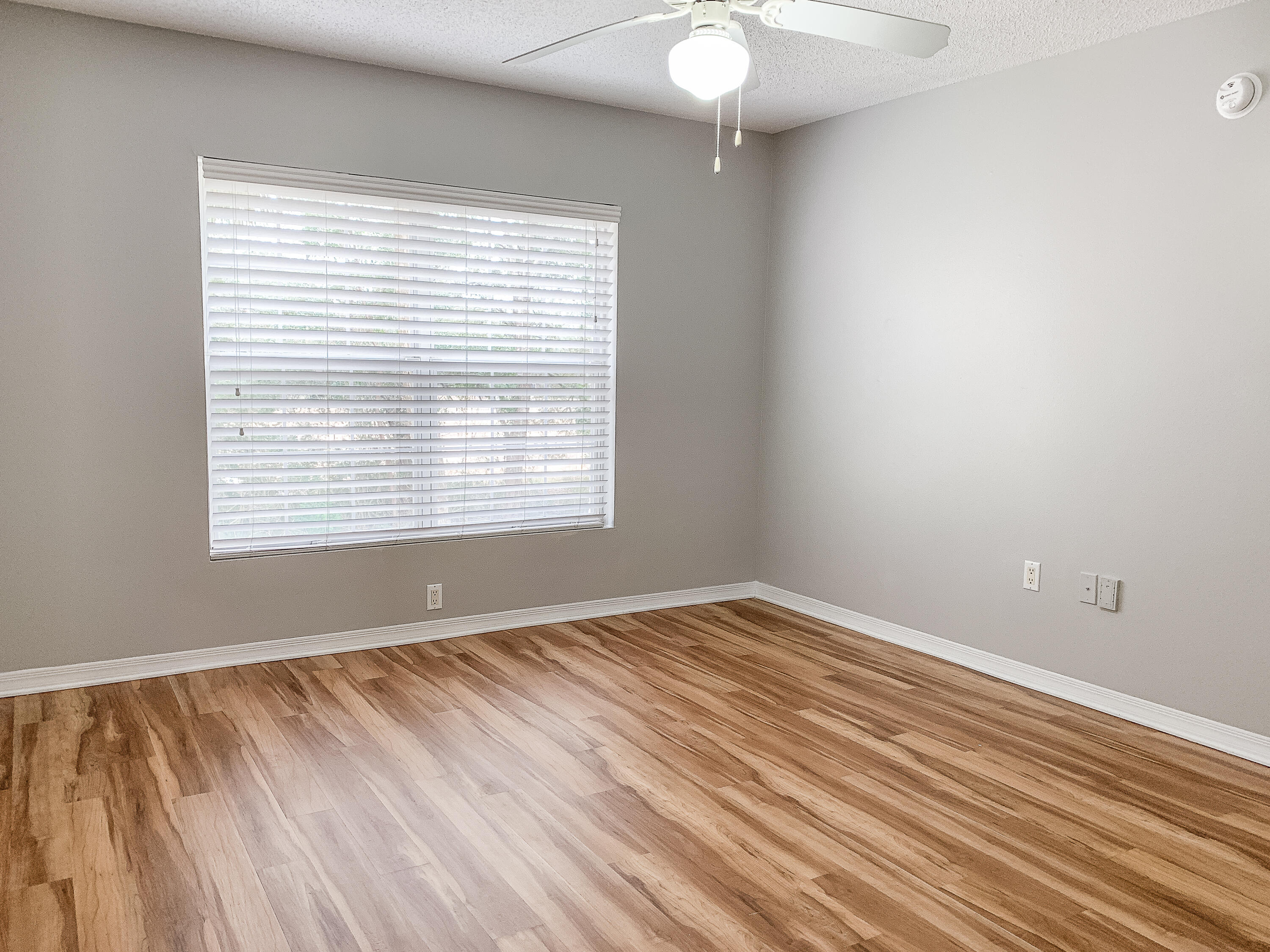 FLORIDA CLUB - Residential Lease