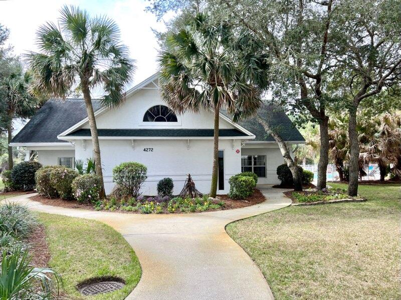 FLORIDA CLUB - Residential Lease