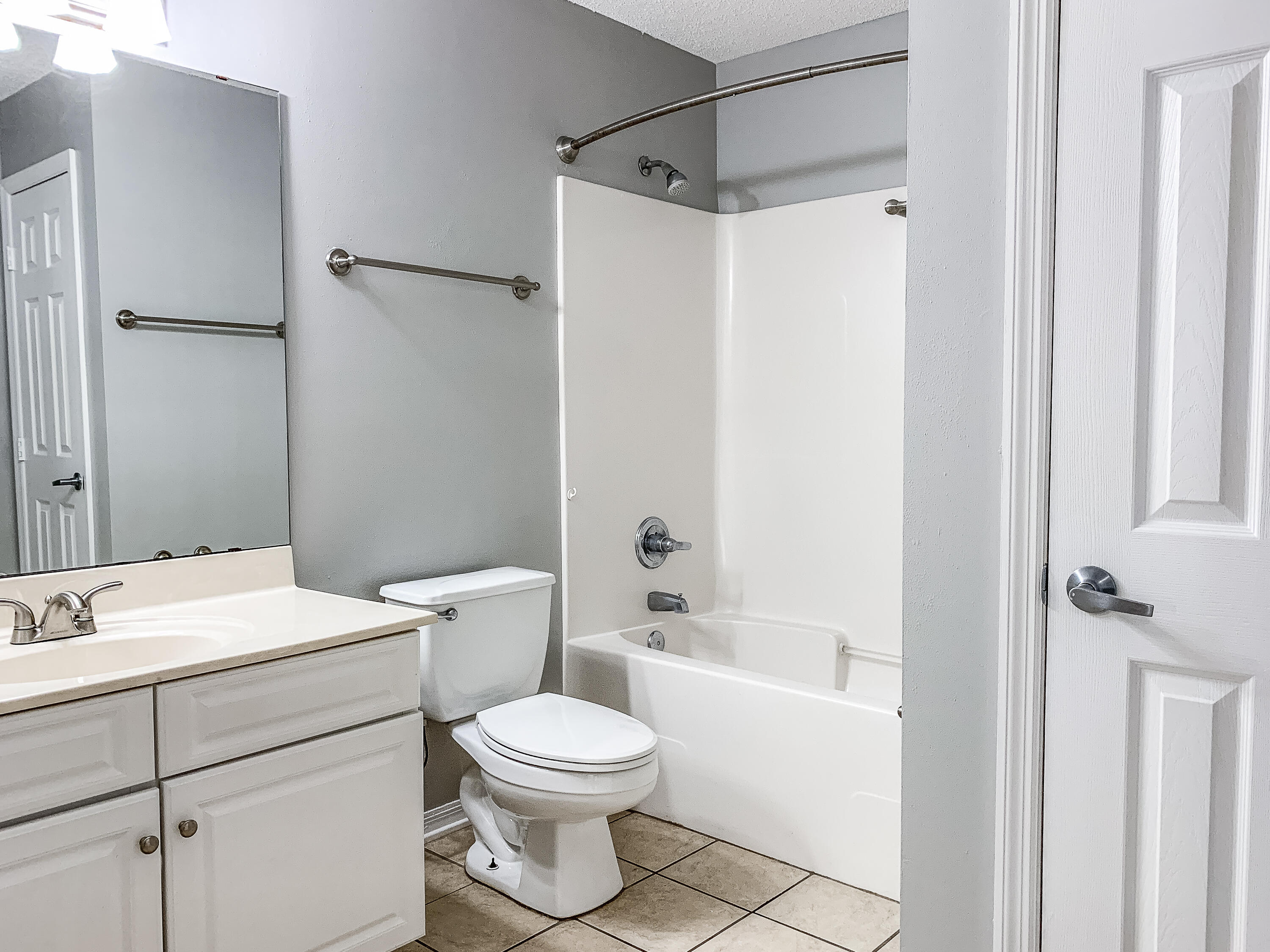 FLORIDA CLUB - Residential Lease