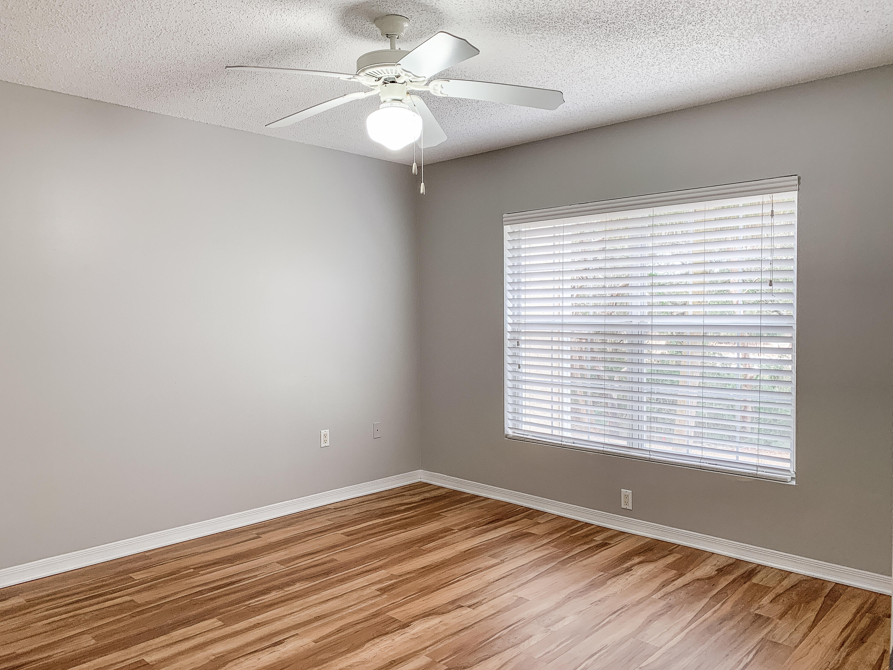 FLORIDA CLUB - Residential Lease