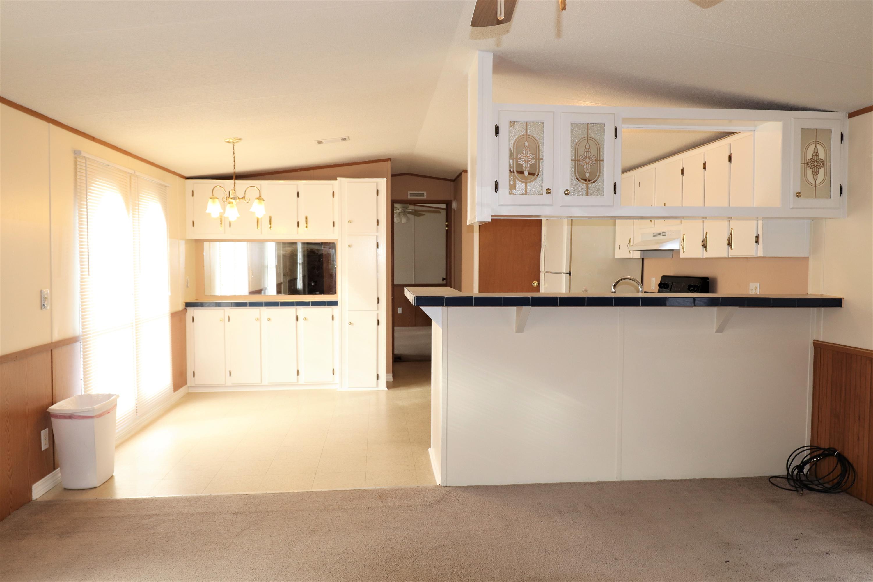 OAKWOOD LAKES ESTATES - Residential