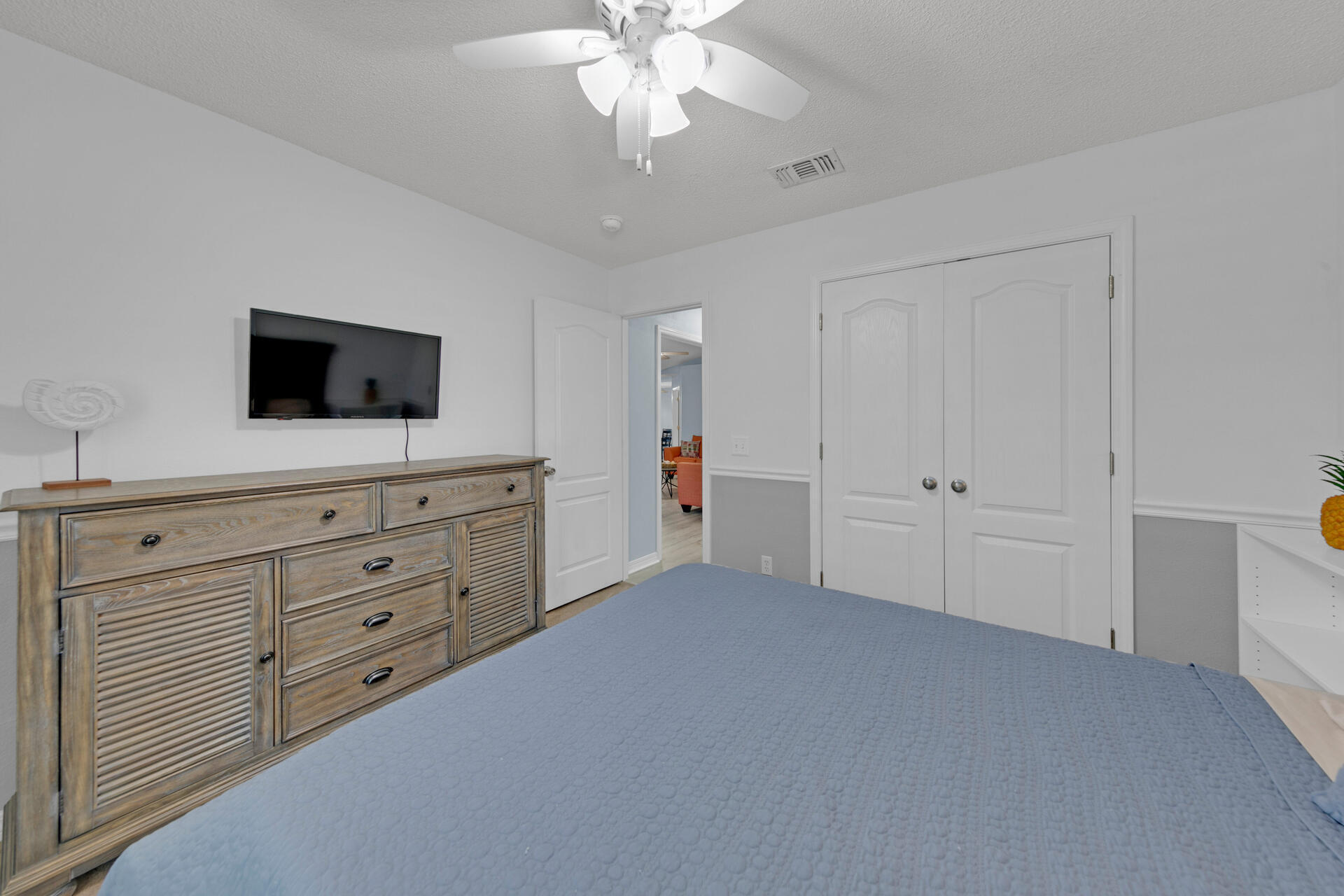 NAVARRE S/D 2ND ADDN - Residential