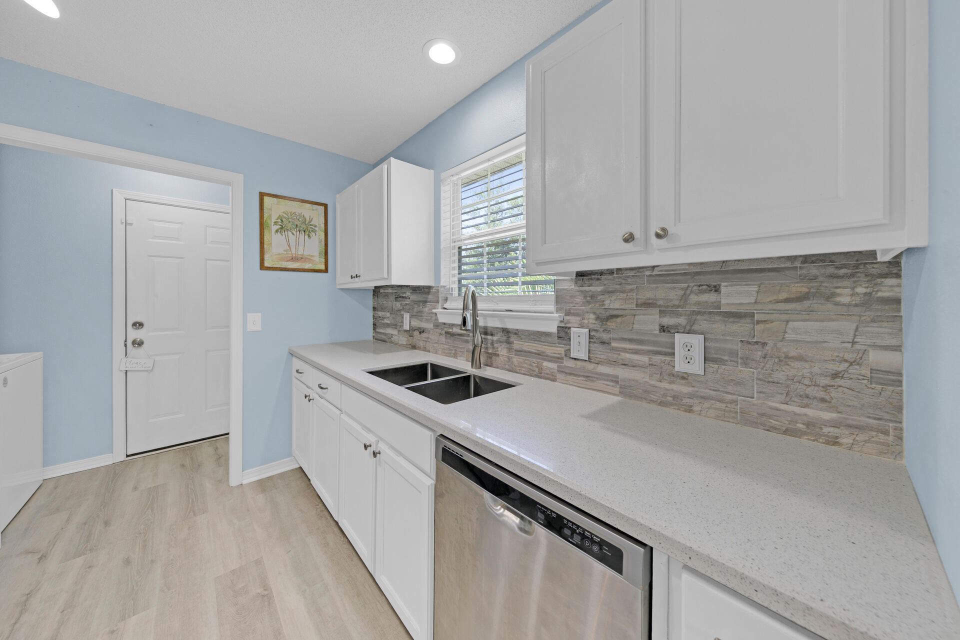 NAVARRE S/D 2ND ADDN - Residential