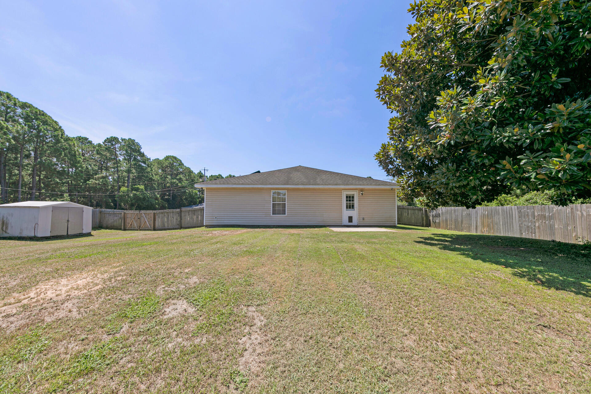 NAVARRE S/D 2ND ADDN - Residential