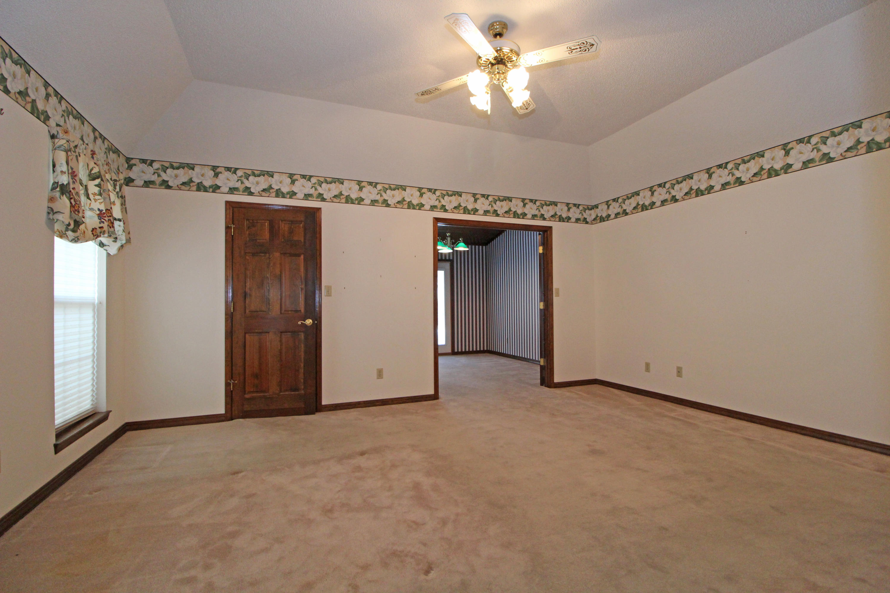 HANDS COVE - Residential