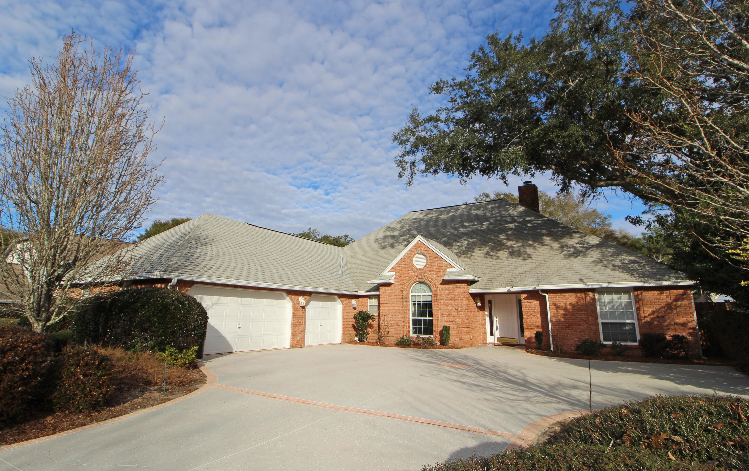 HANDS COVE - Residential