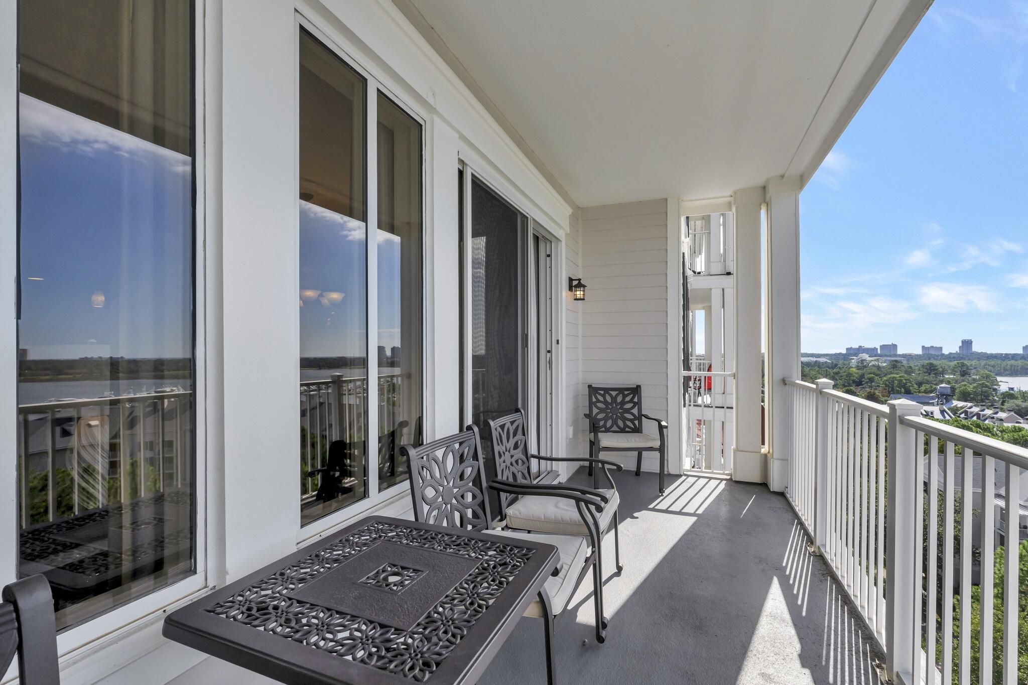 GRAND SANDESTIN - Residential Lease