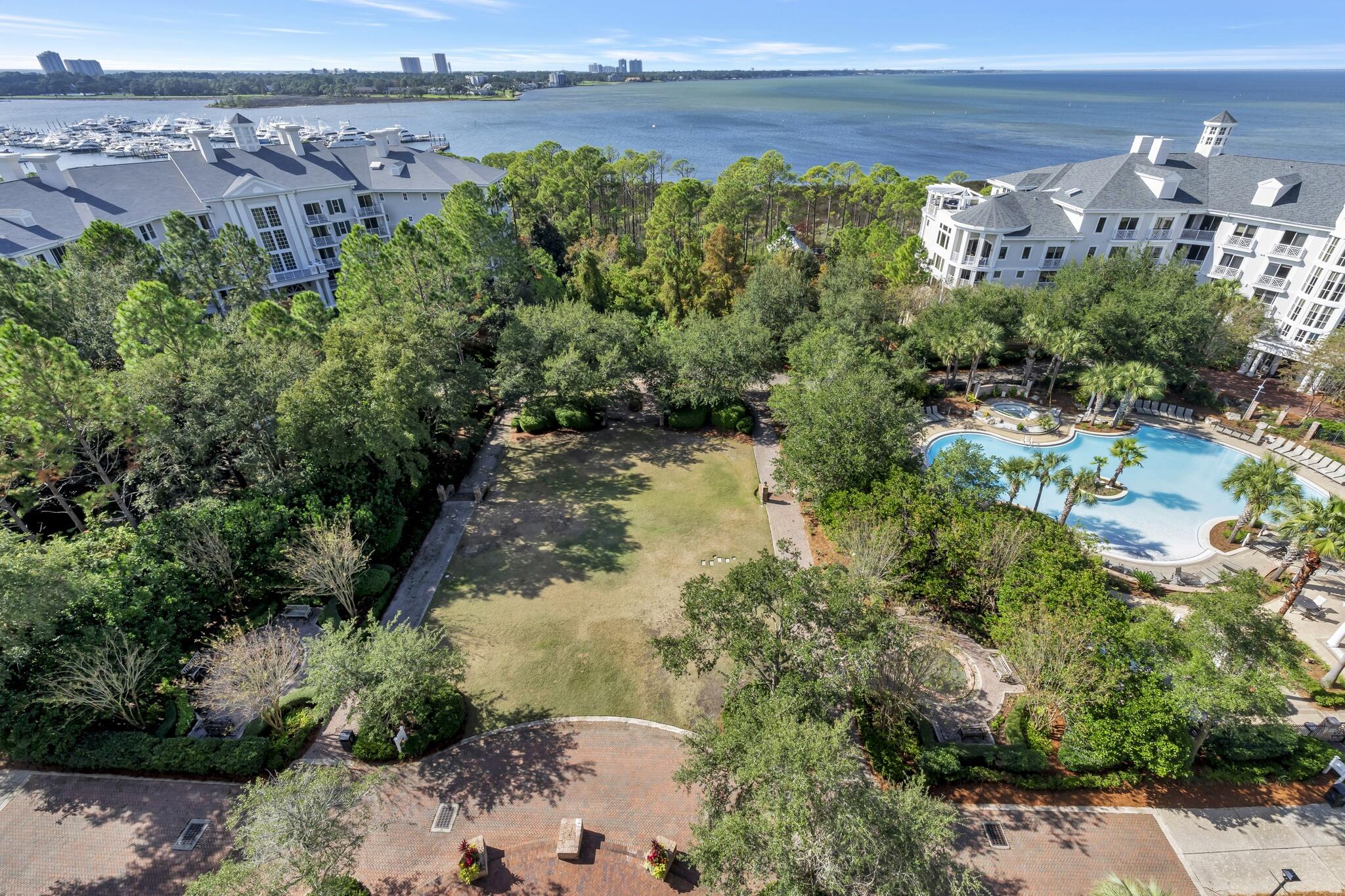GRAND SANDESTIN - Residential Lease