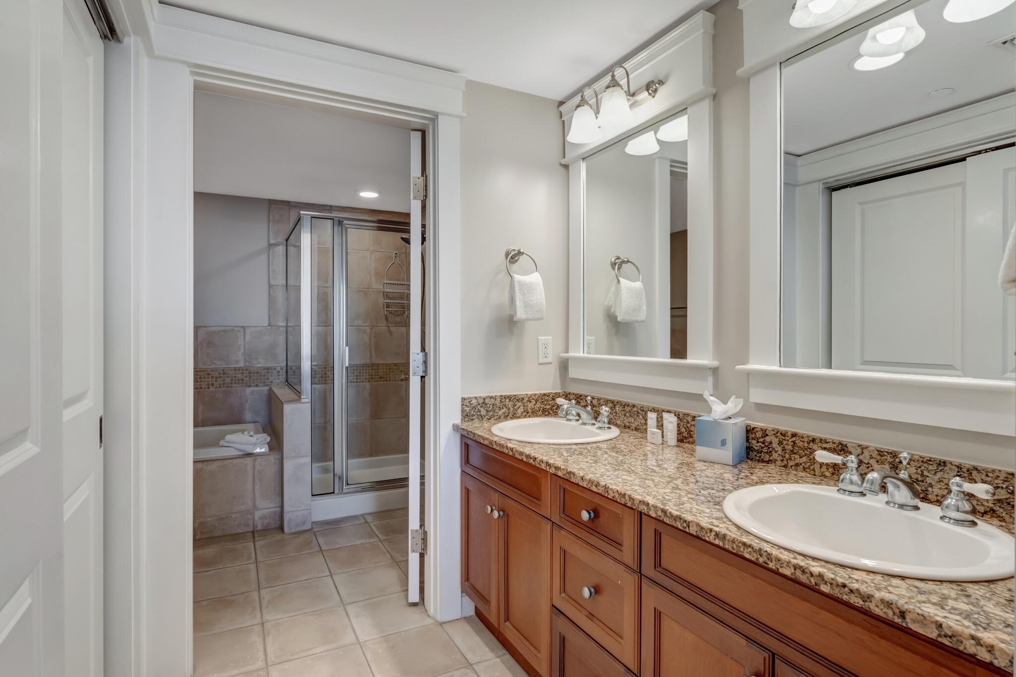 GRAND SANDESTIN - Residential Lease