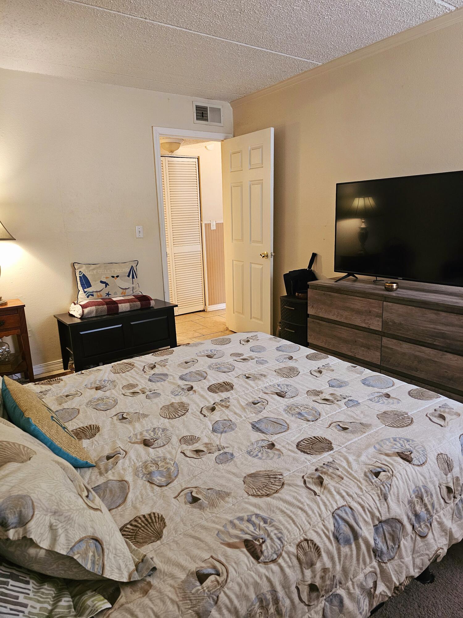 CEDARS CONDO - Residential