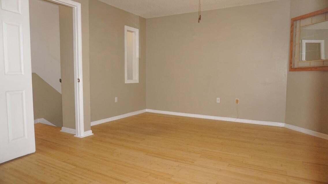 ROCKY BAYOU T/H - Residential Lease