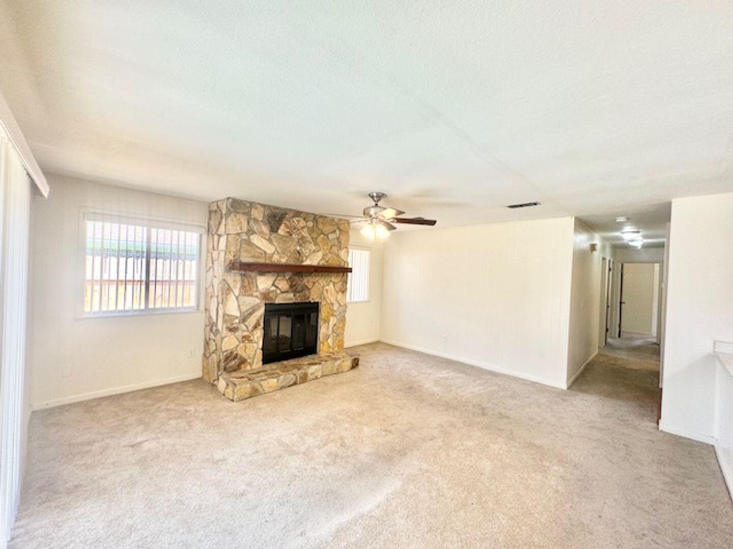 PALM ESTATES UNIT 2 - Residential Lease