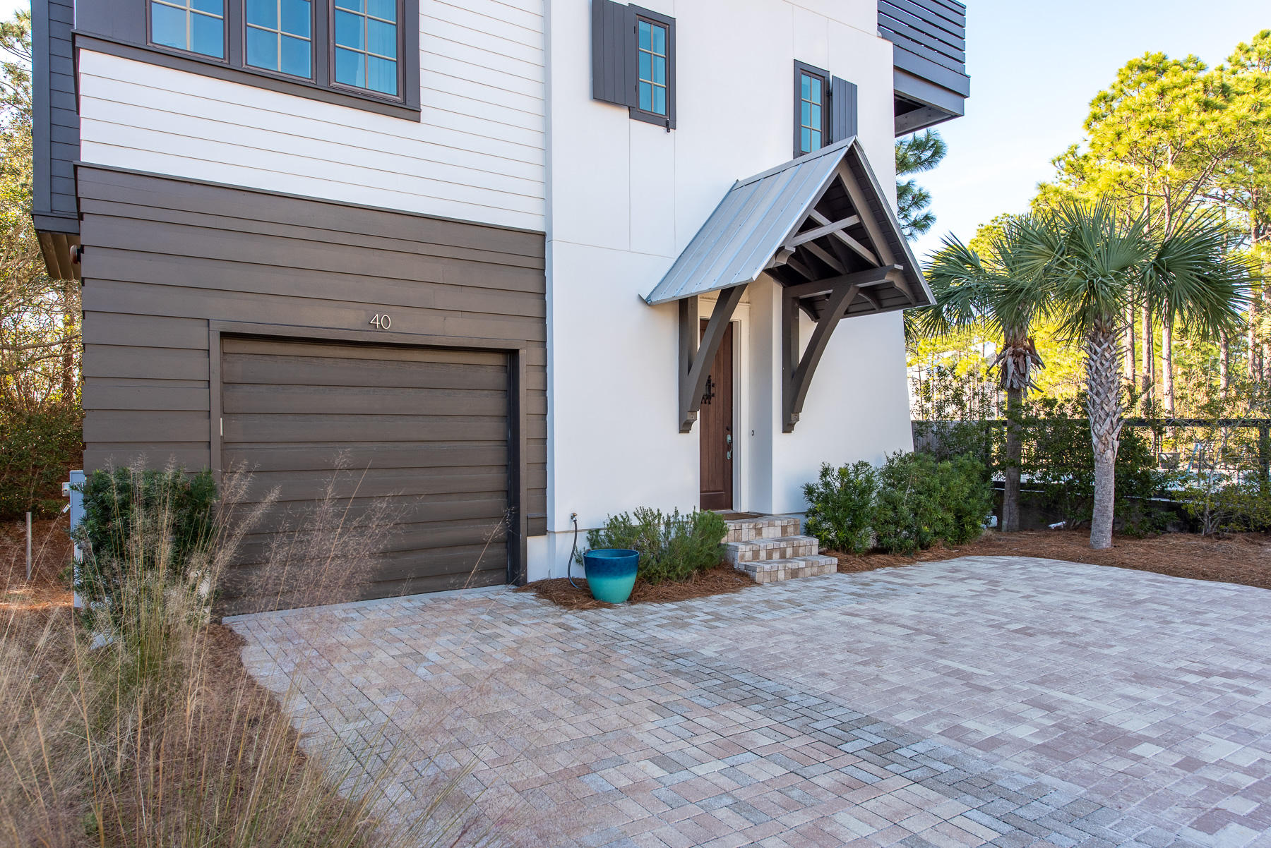 TRESCA PLACE - Residential