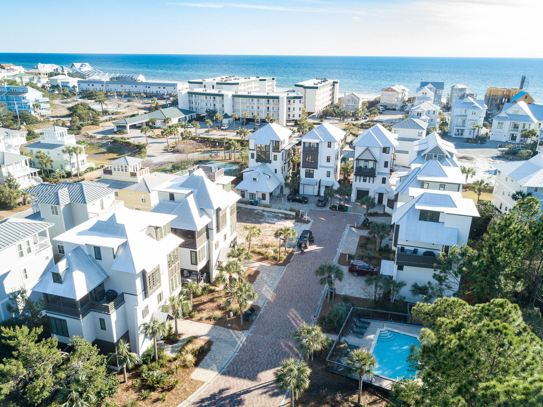 TRESCA PLACE - Residential