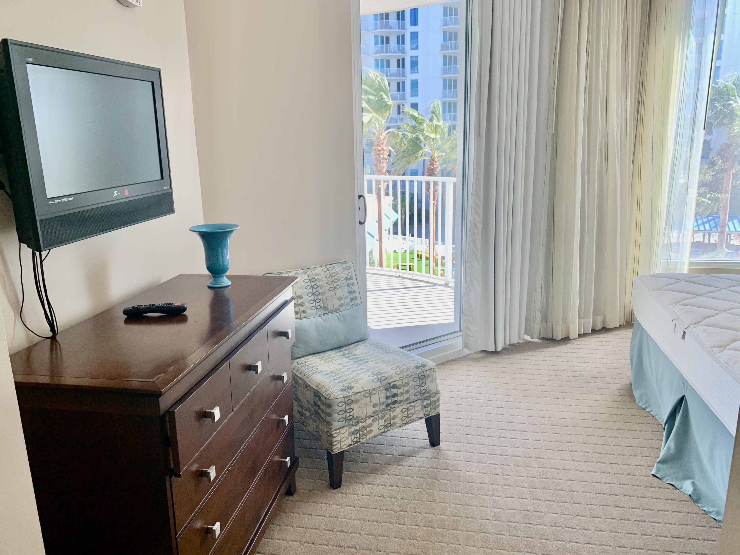 THE PALMS OF DESTIN - Residential