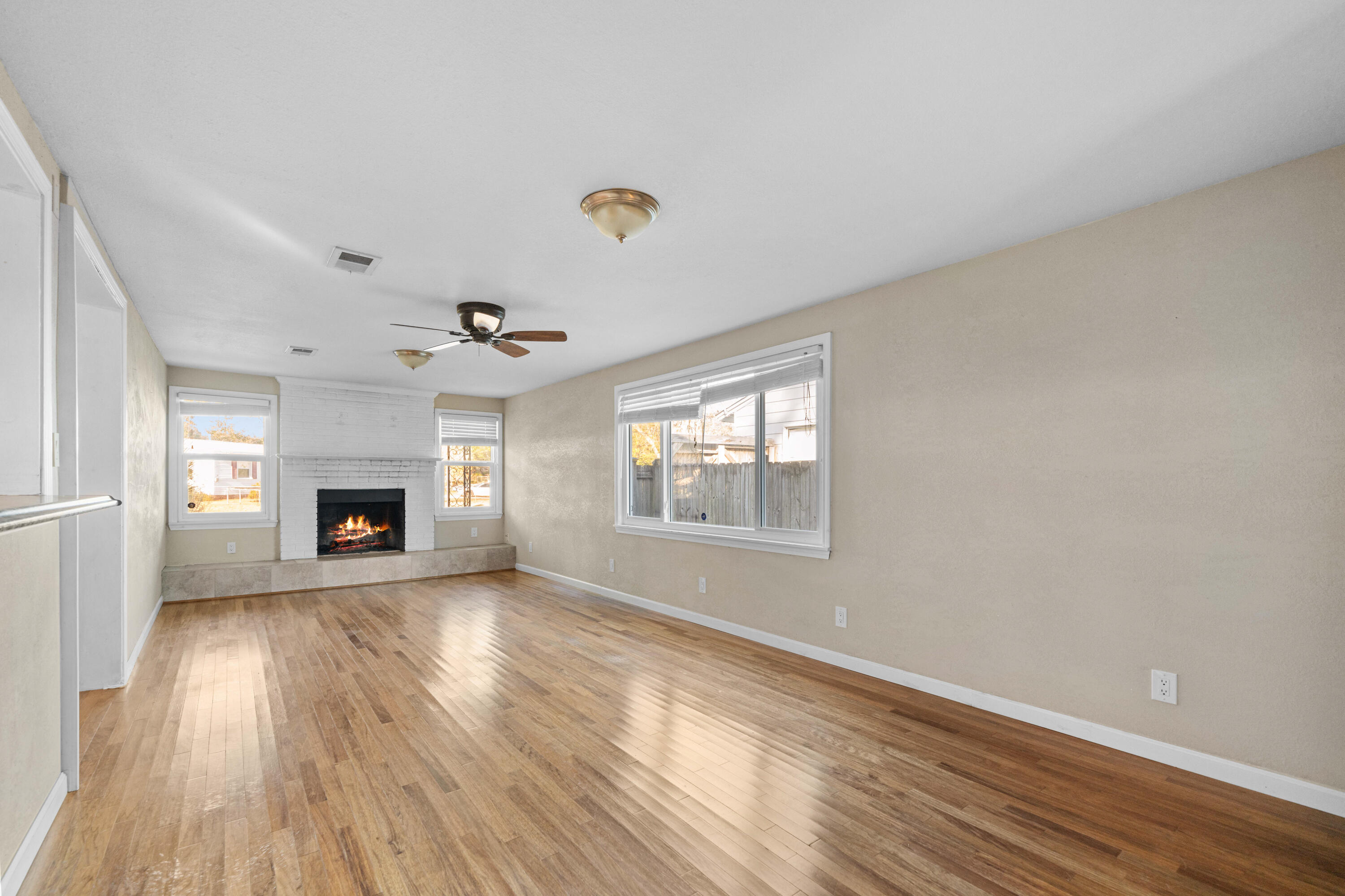 WEST JACKSON TERRACE - Residential