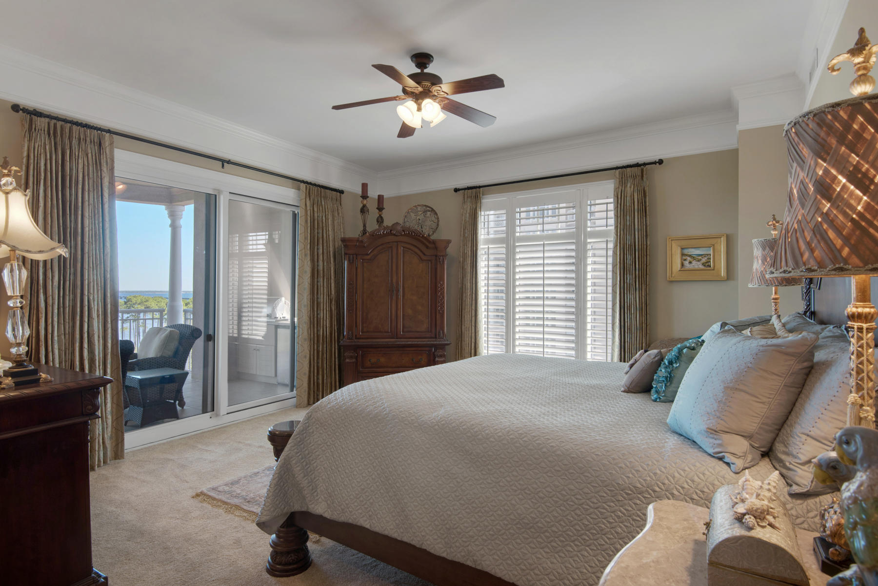 ONE WATER PLACE AT KELLY PLANTATION - Residential