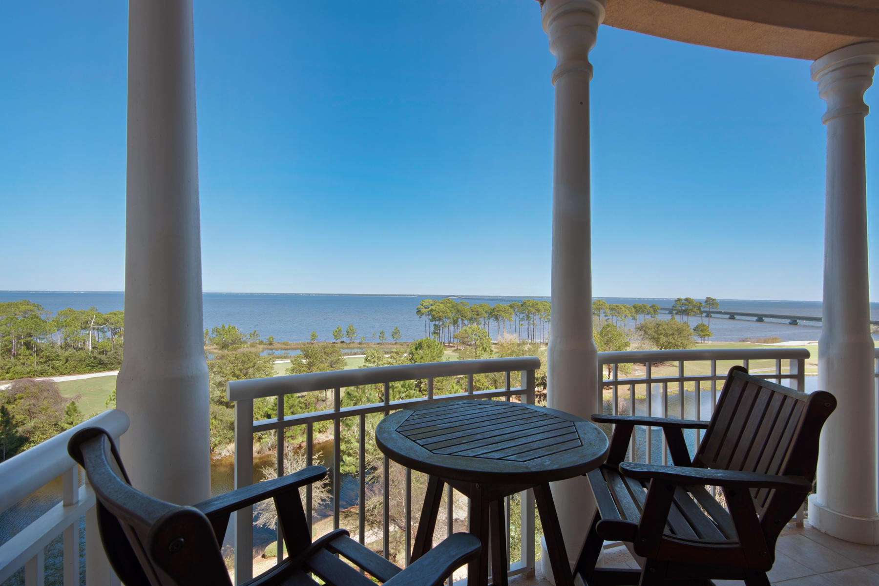 ONE WATER PLACE AT KELLY PLANTATION - Residential