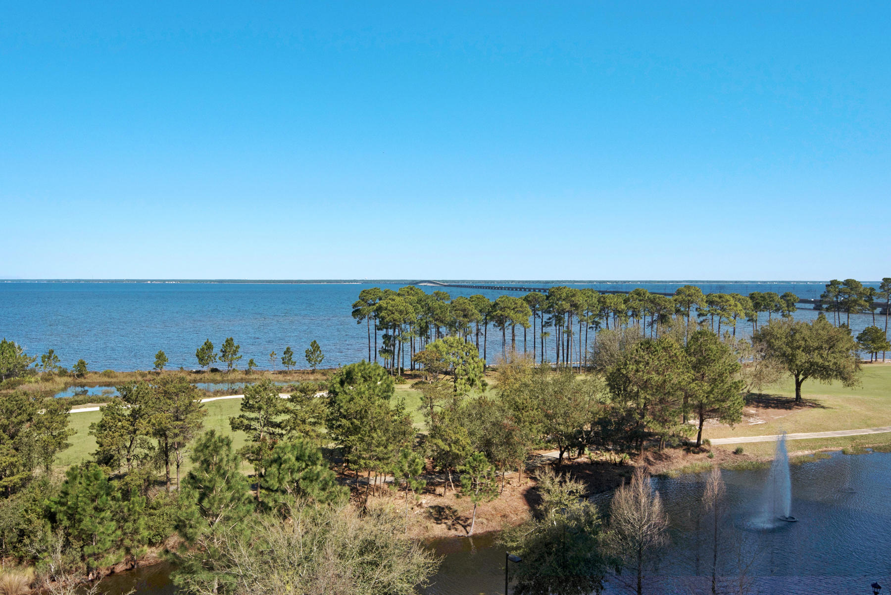 ONE WATER PLACE AT KELLY PLANTATION - Residential