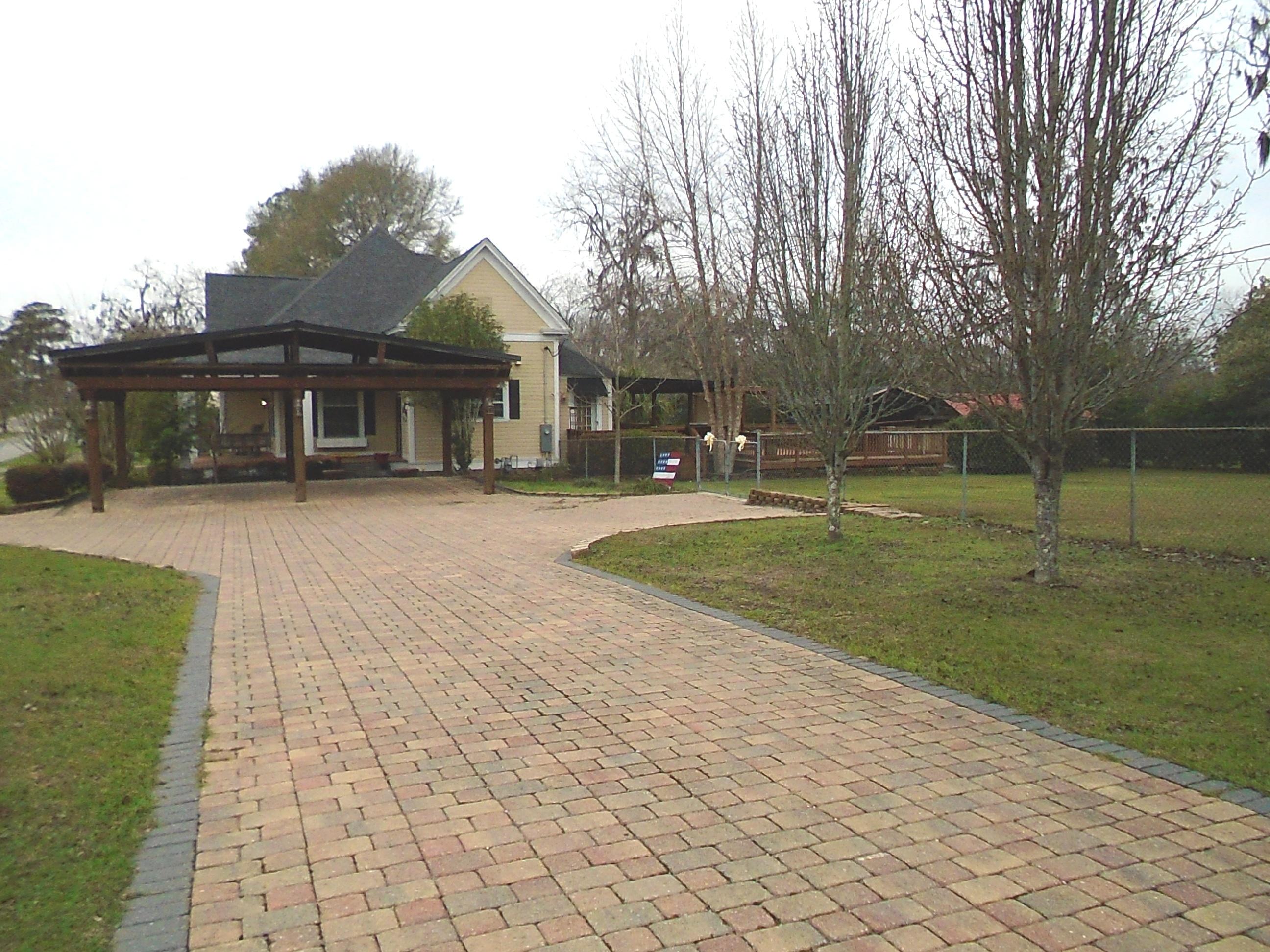 METES AND BOUNDS - Residential