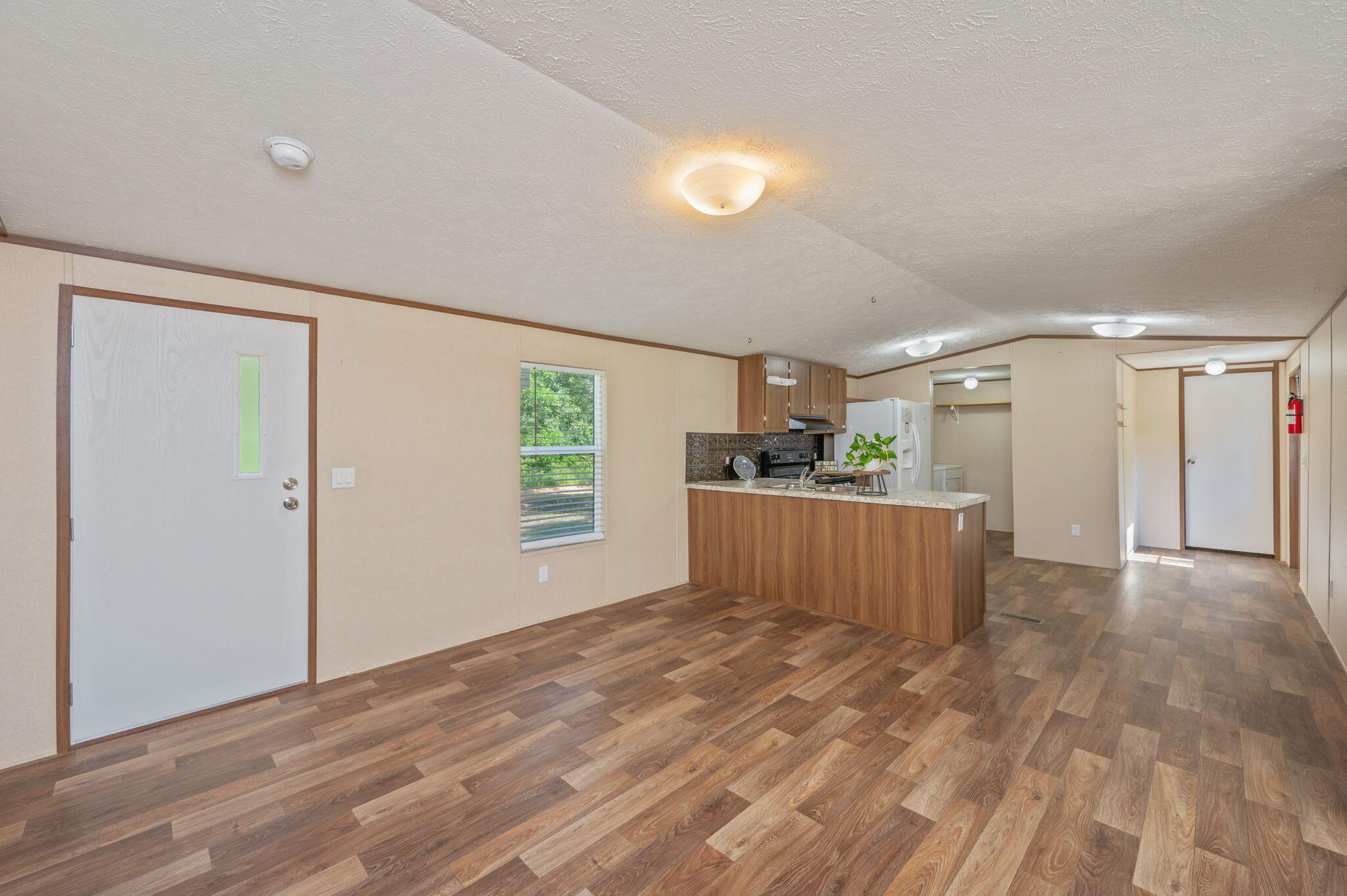 MEETS & BOUNDS - Residential