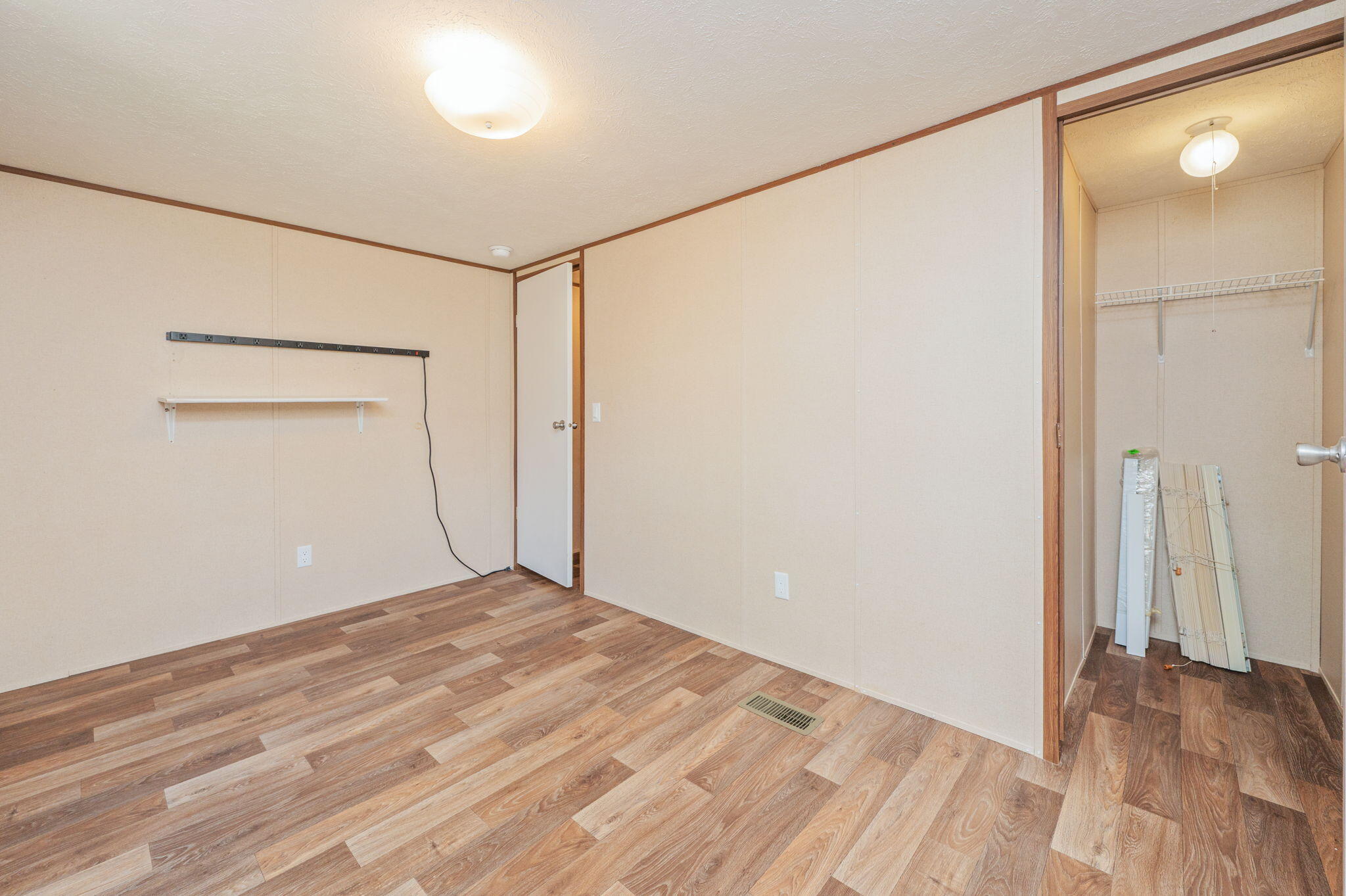 MEETS & BOUNDS - Residential