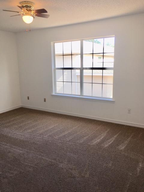 ADASHAN GARDYNS - Residential Lease