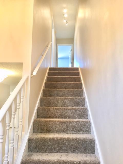 ADASHAN GARDYNS - Residential Lease