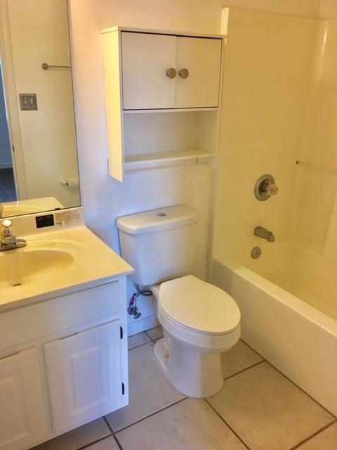 ADASHAN GARDYNS - Residential Lease