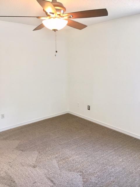 ADASHAN GARDYNS - Residential Lease