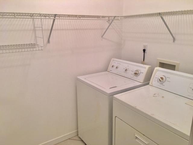 ADASHAN GARDYNS - Residential Lease