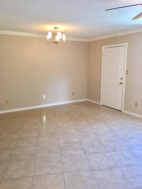 ADASHAN GARDYNS - Residential Lease