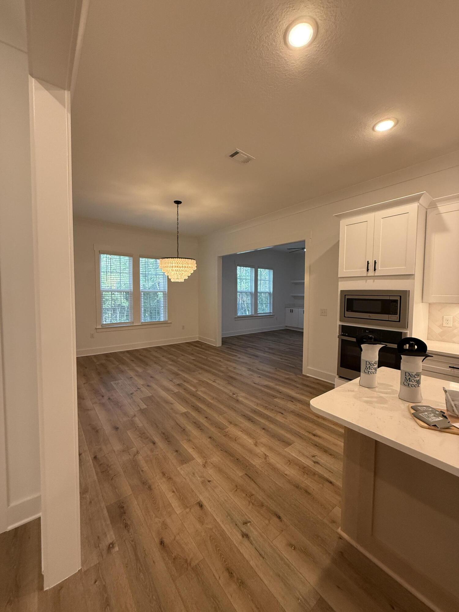 Deer Moss Creek - Residential