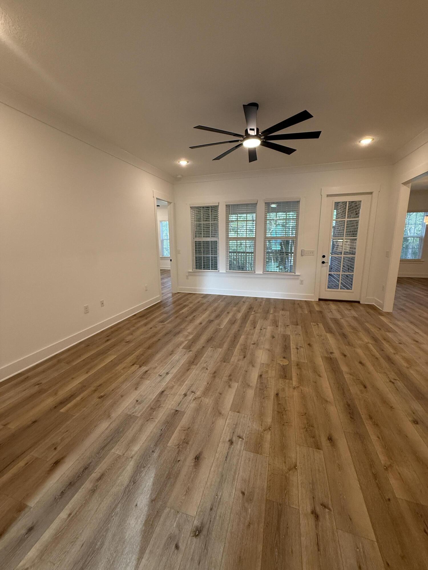 Deer Moss Creek - Residential