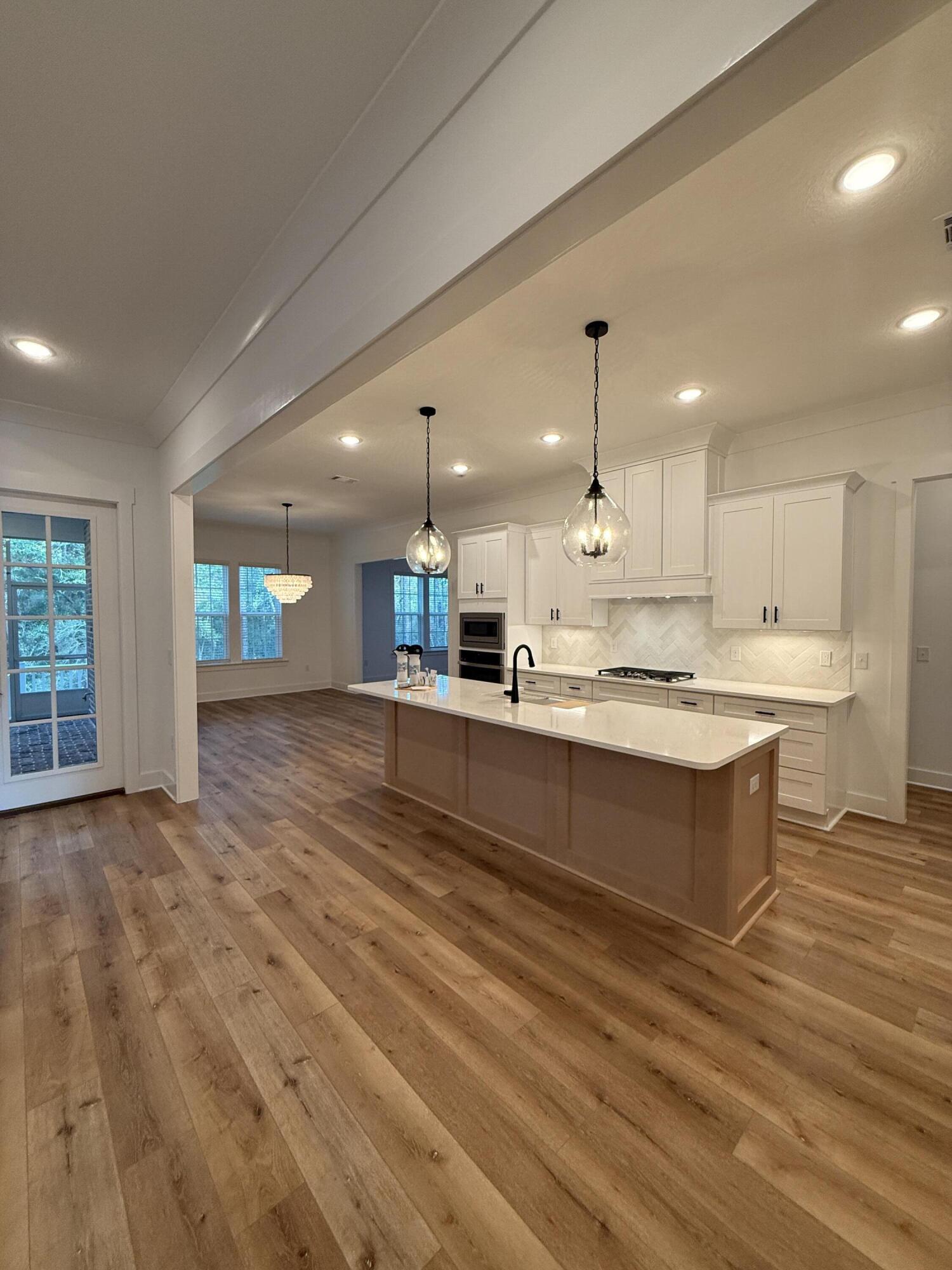 Deer Moss Creek - Residential