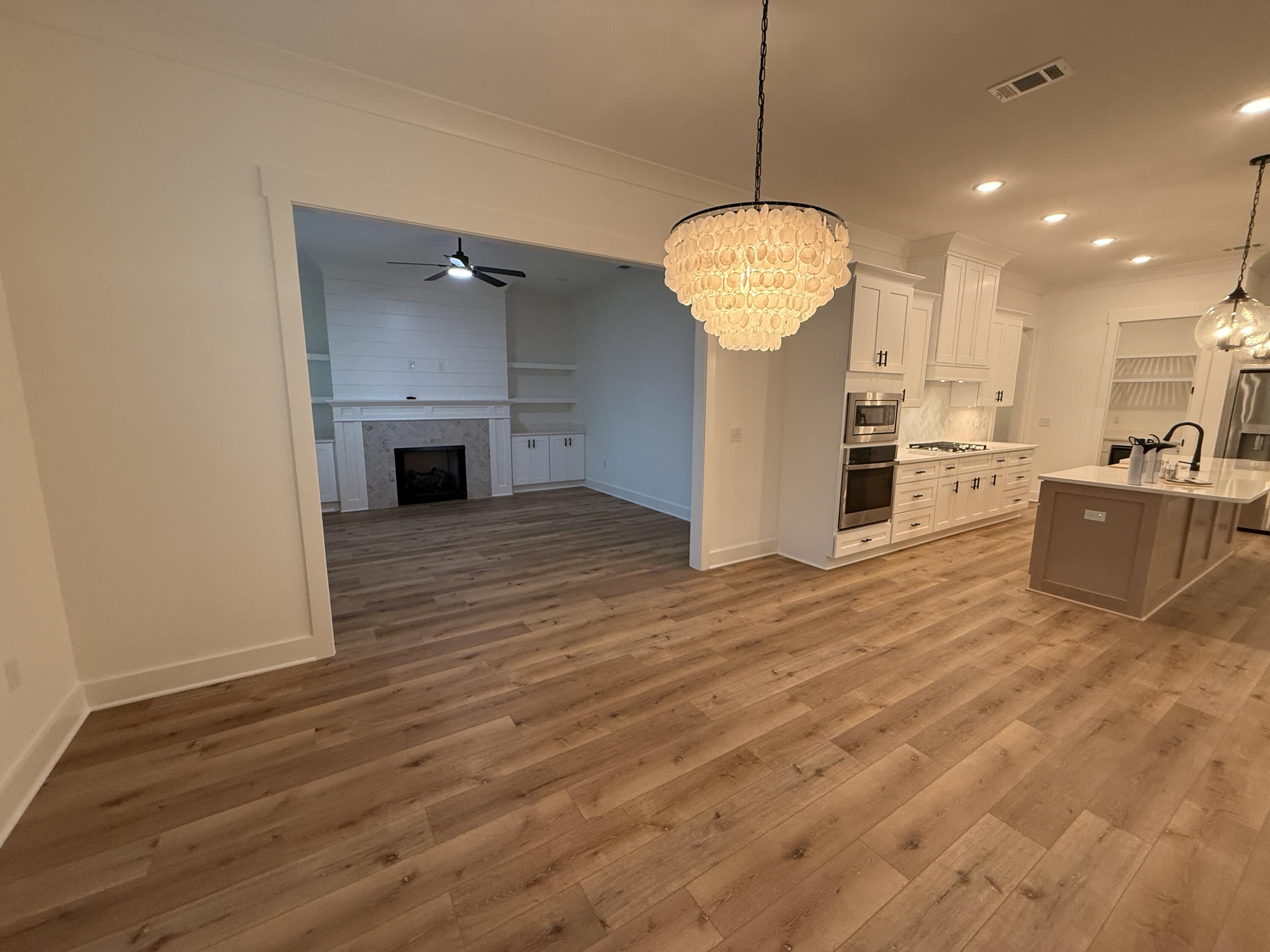 Deer Moss Creek - Residential