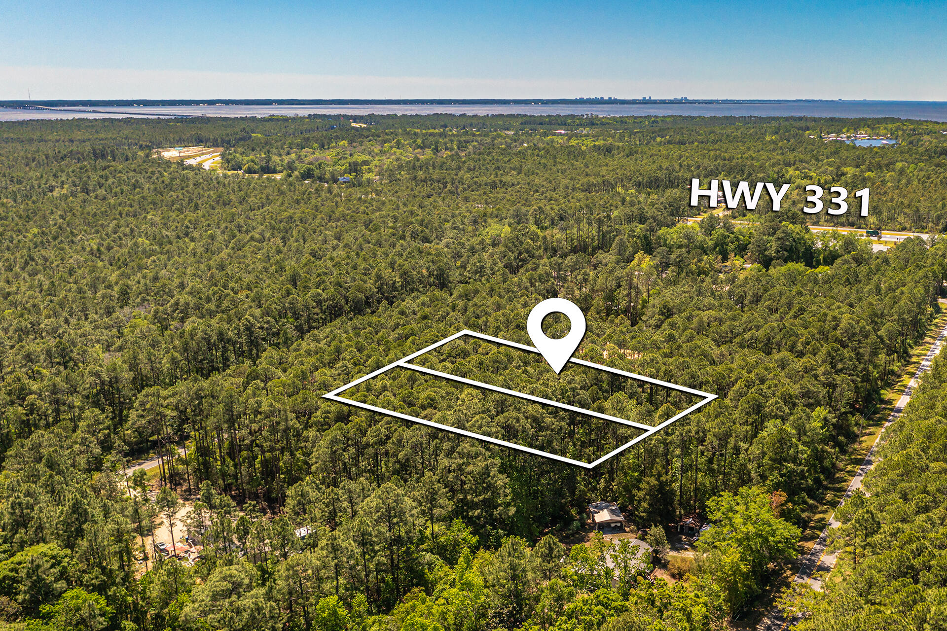 NO RECORDED SUBDIVISION - Land