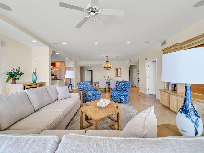 HIDDEN DUNES GRAND VILLAS - Residential