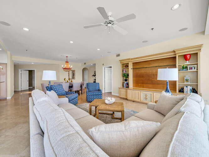 HIDDEN DUNES GRAND VILLAS - Residential