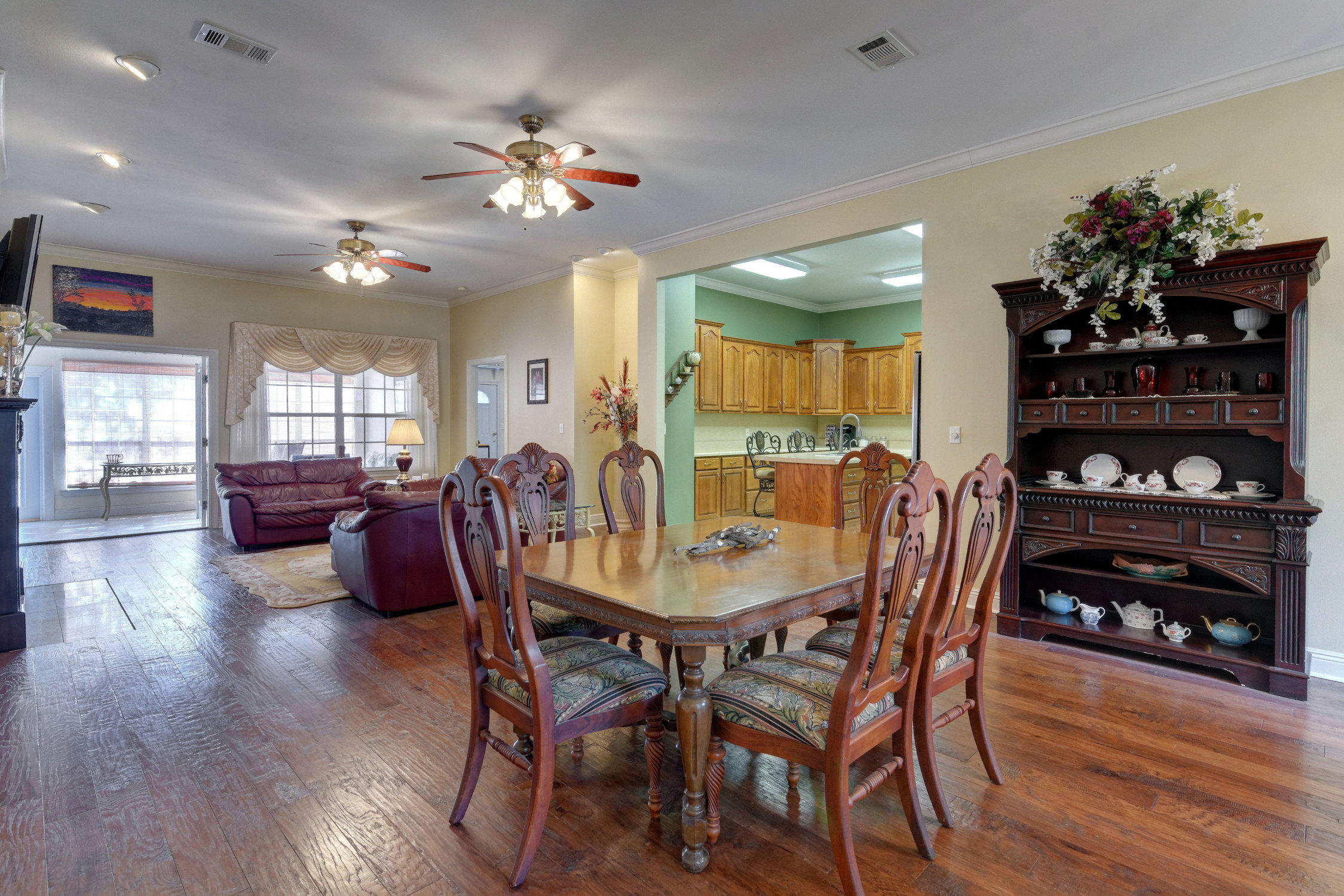 WHITE SUGAR ESTATES - Residential