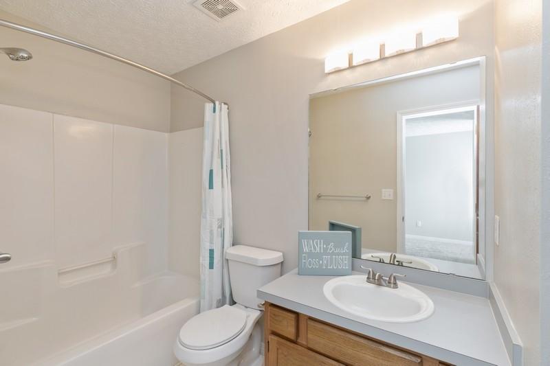 FOREST OAKS PH 3 - Residential