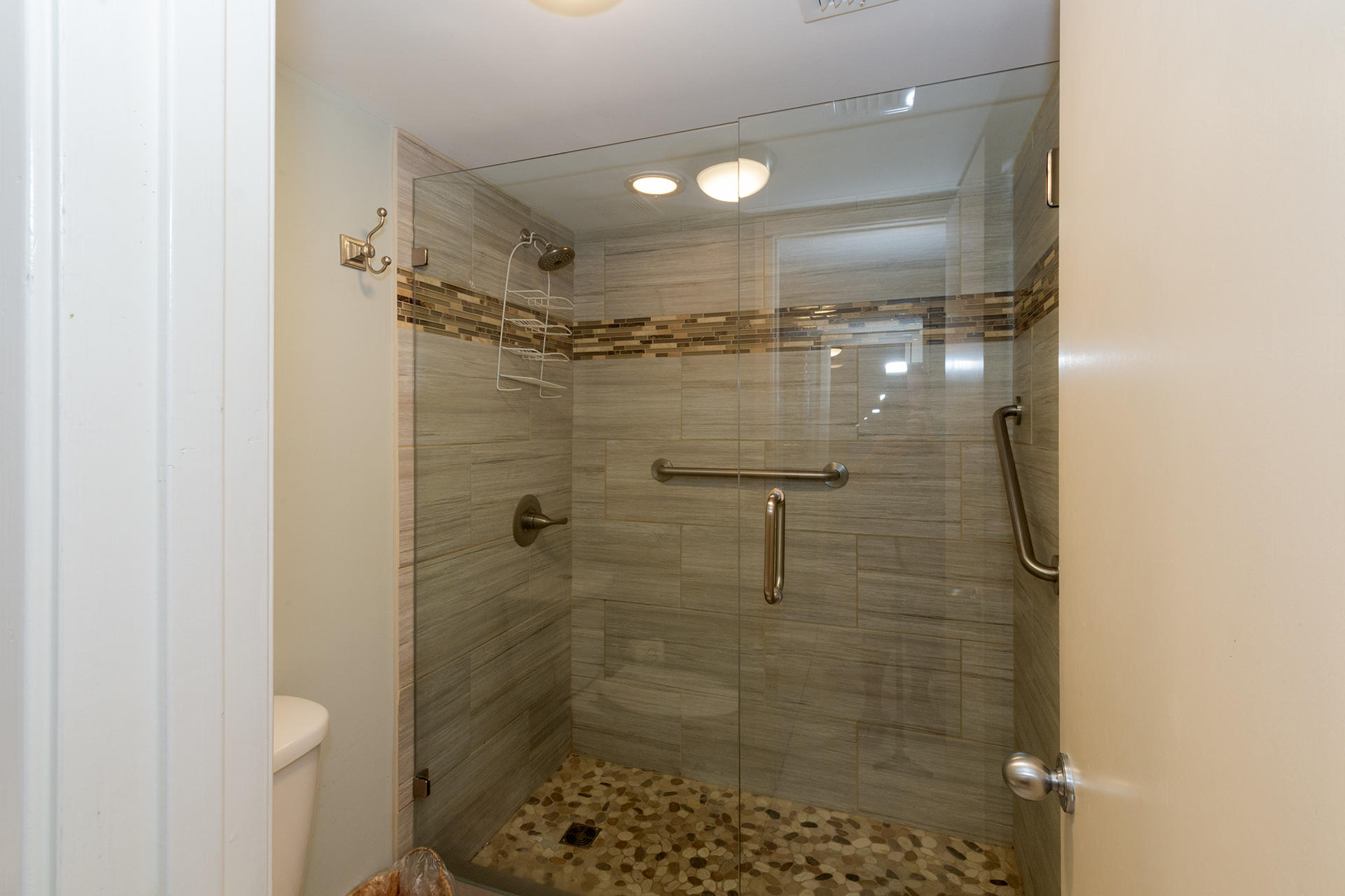 MAINSAIL CONDO PH 5 - Residential