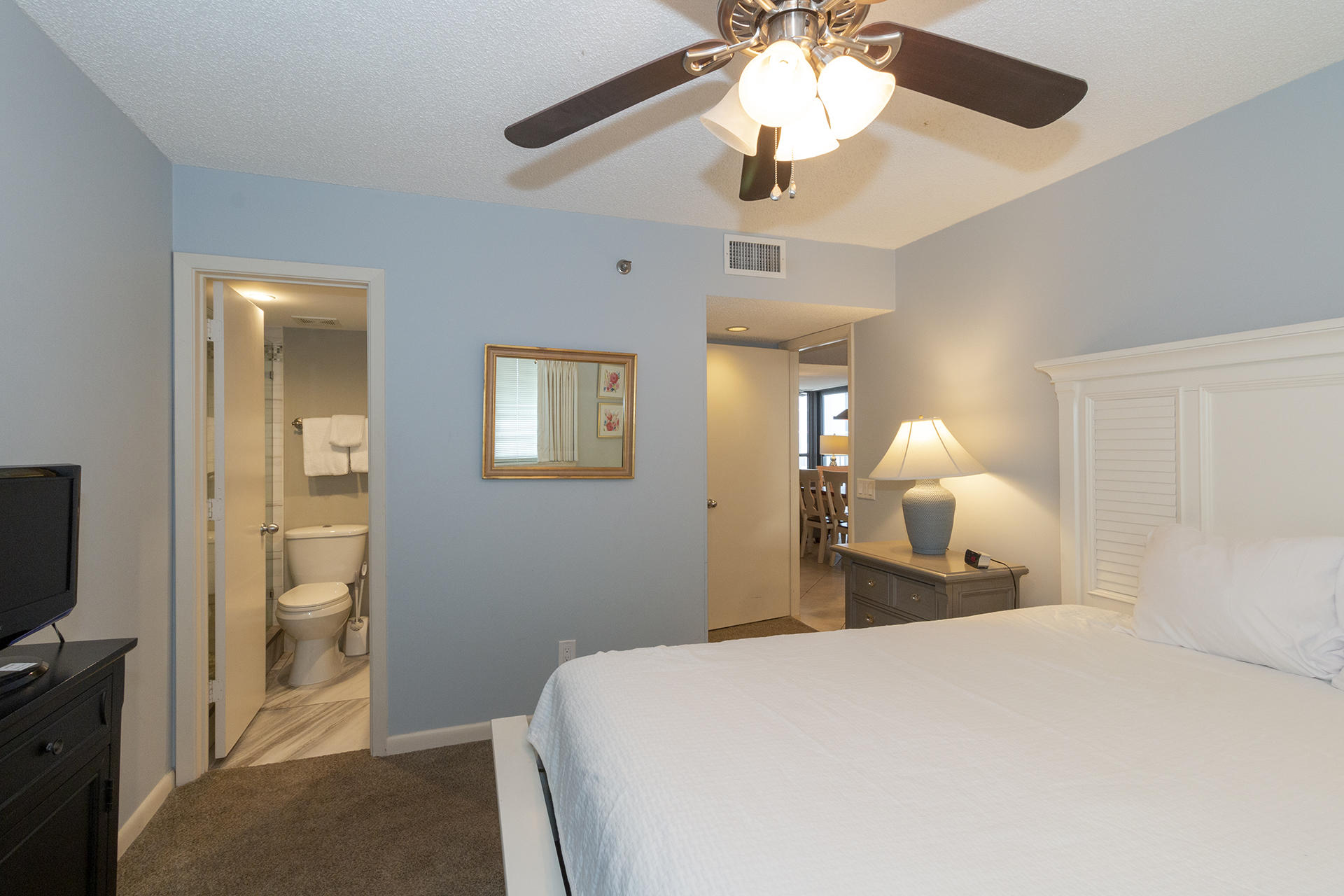 MAINSAIL CONDO PH 5 - Residential