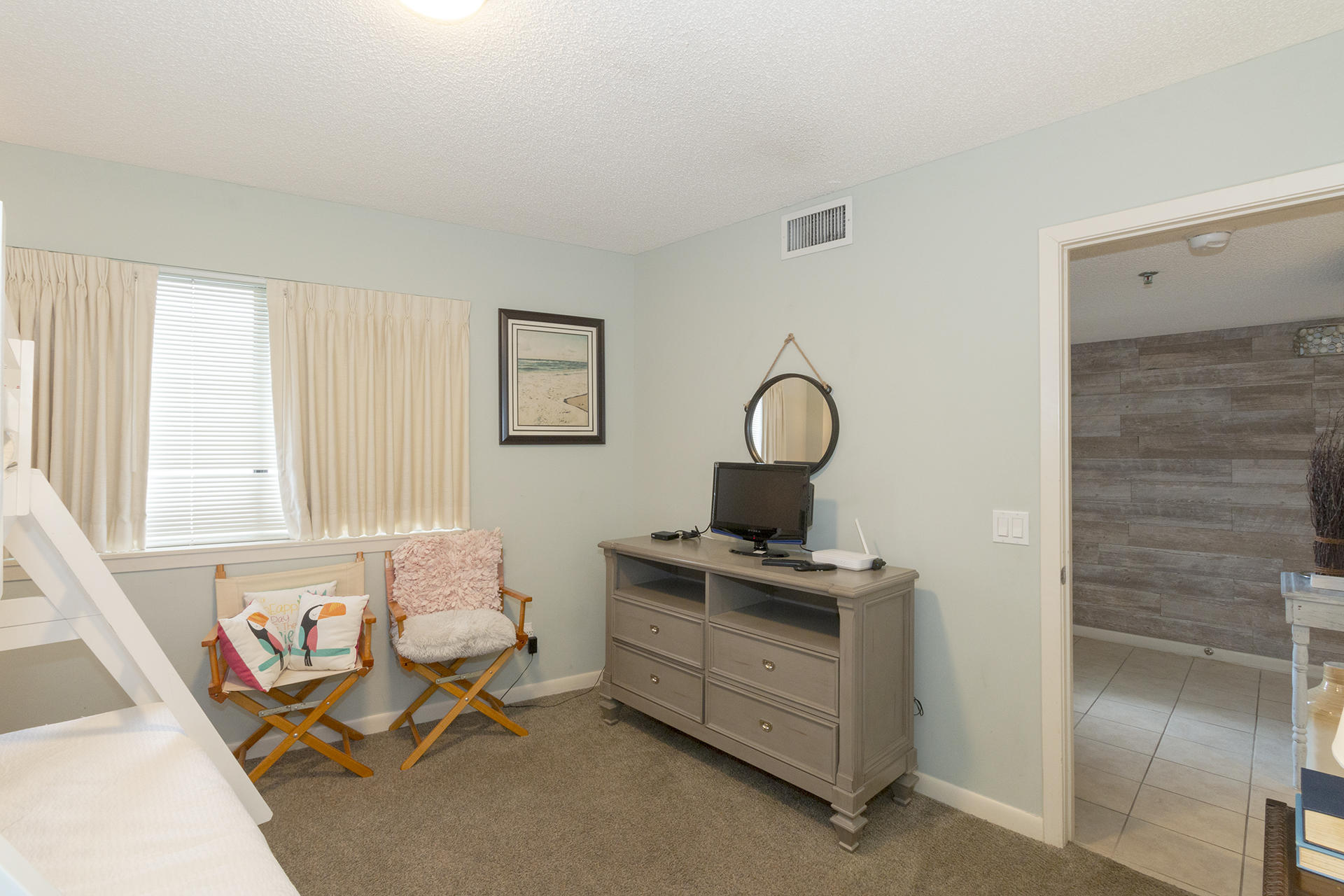 MAINSAIL CONDO PH 5 - Residential