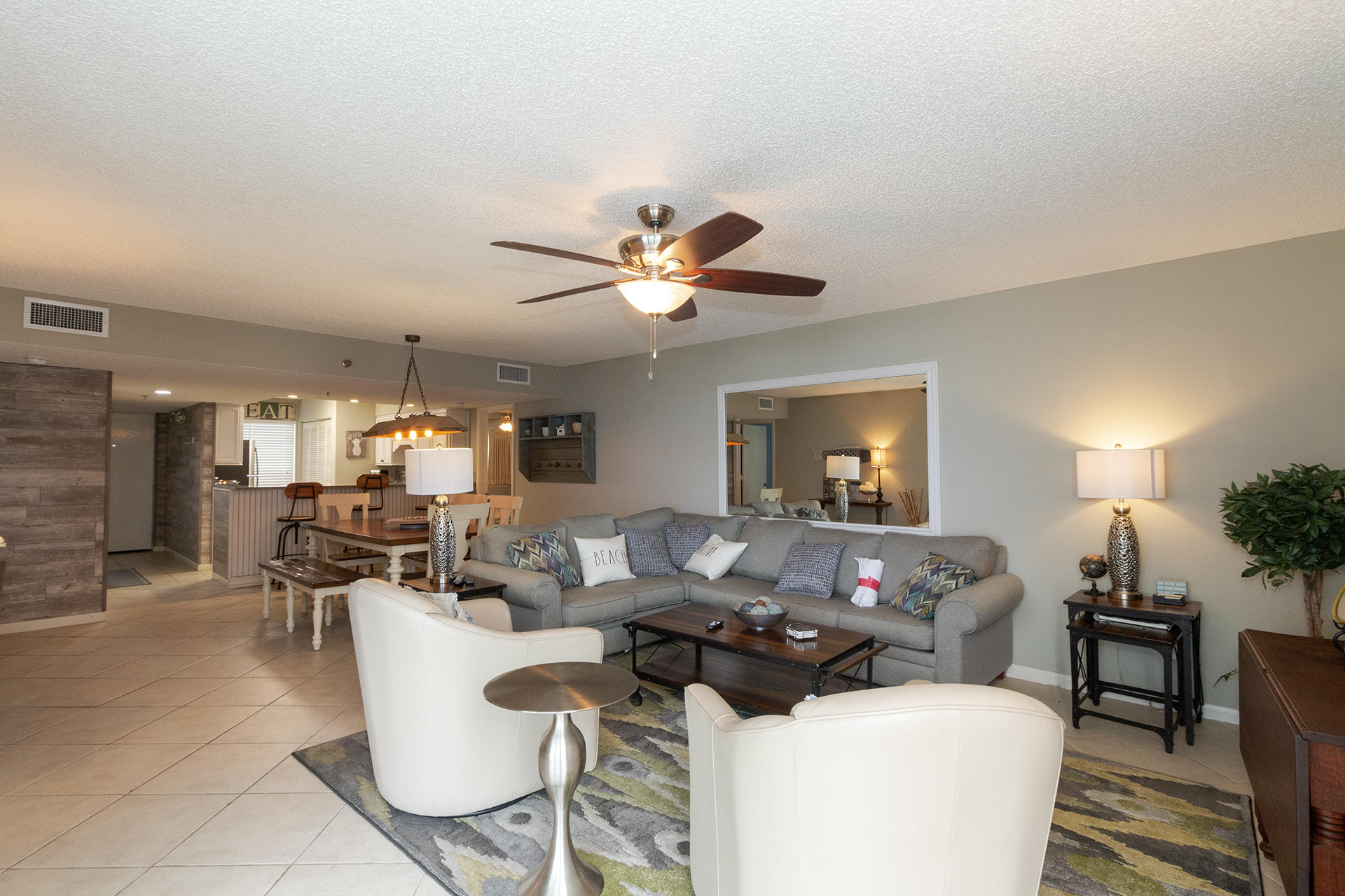 MAINSAIL CONDO PH 5 - Residential