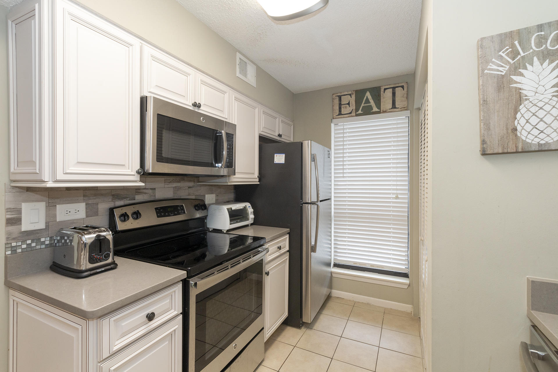 MAINSAIL CONDO PH 5 - Residential